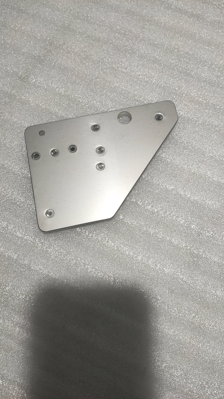 高端钣金加工的四大核心技术及应用解析